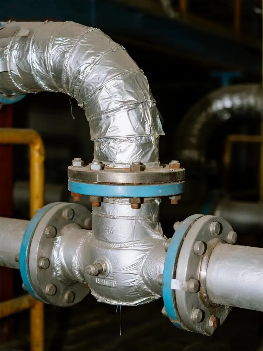 Duct sealing with foil tape